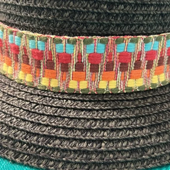 Ladies Hat - Picture 9 of 9